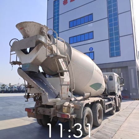 徐工G4804B搅拌车