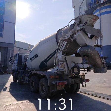 徐工G4804B搅拌车