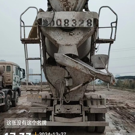 徐工G4804B搅拌车