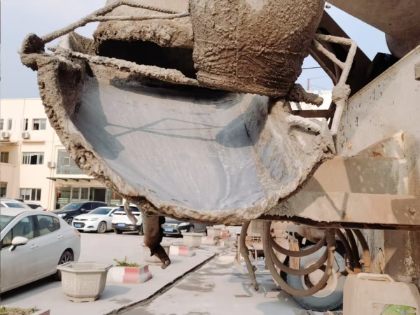 徐工G4804B攪拌車