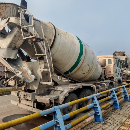 徐工G4804B搅拌车