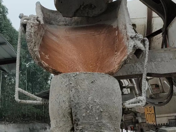 徐工G4804B攪拌車