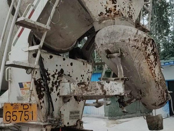 徐工G4804B攪拌車(chē)