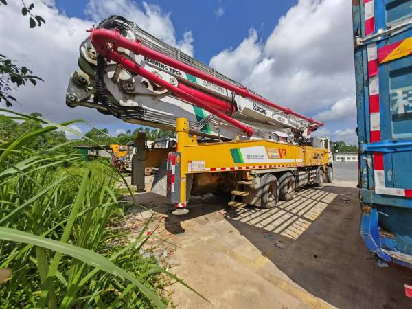 徐工HB58V泵車(chē)