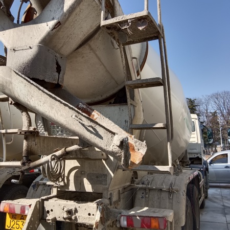 徐工G4804B搅拌车