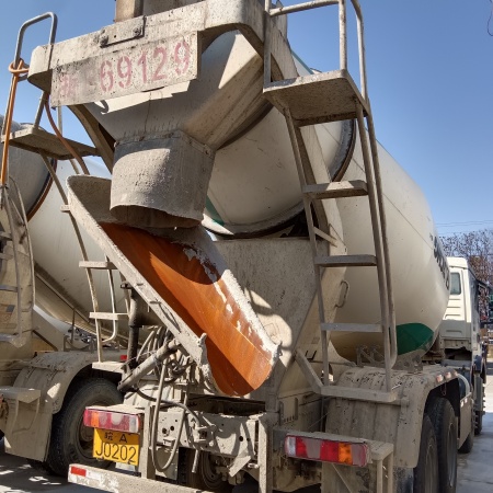 徐工G4804B搅拌车