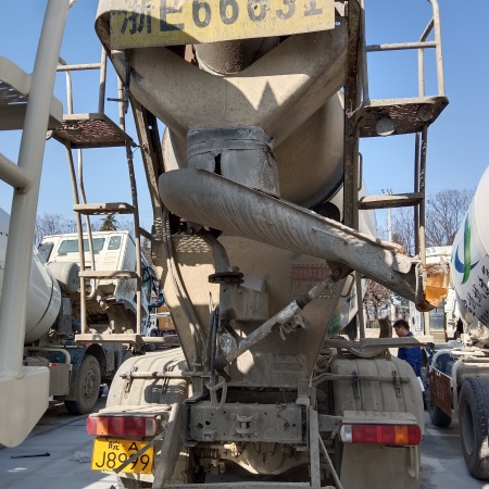 徐工G4804B搅拌车