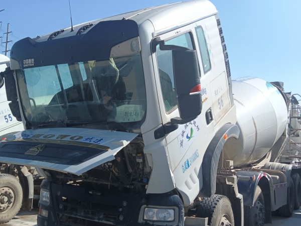 徐工G4804B攪拌車