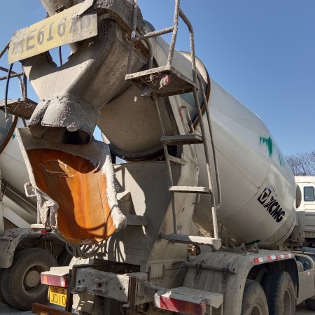 徐工G4804B搅拌车