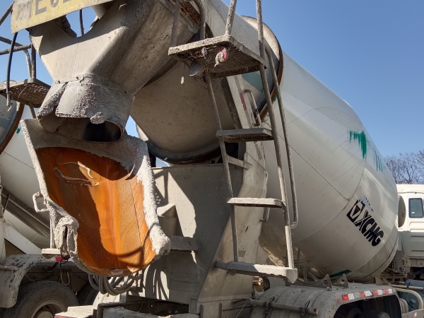 徐工G4804B攪拌車