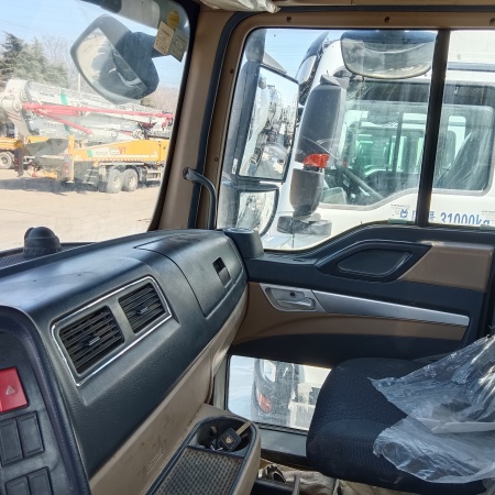 徐工G4804B搅拌车