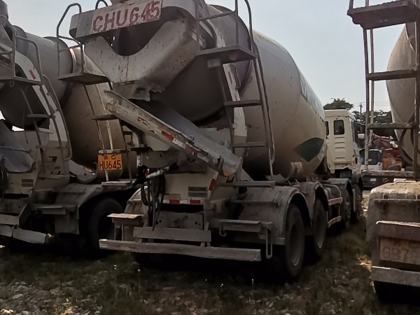 徐工G4802D攪拌車