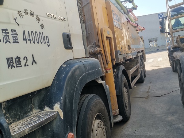 徐工HB62V泵車(chē)