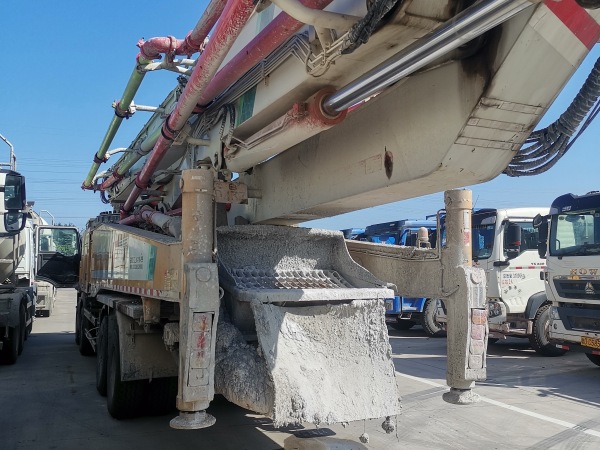 徐工HB62V泵車(chē)