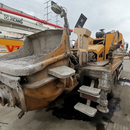 徐工HBC10022V混凝土车载泵