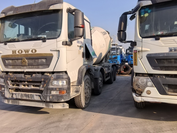 徐工G4805D攪拌車