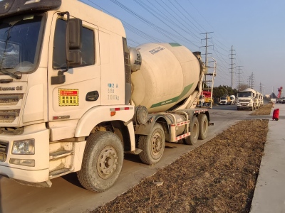 徐工G4805E攪拌車