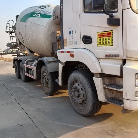 徐工G4805E搅拌车