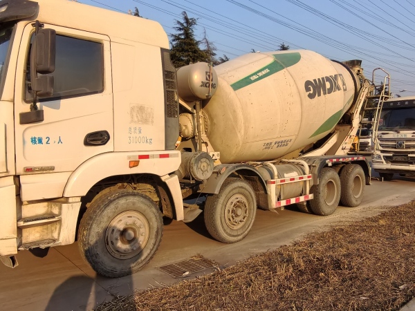 徐工G4805E攪拌車