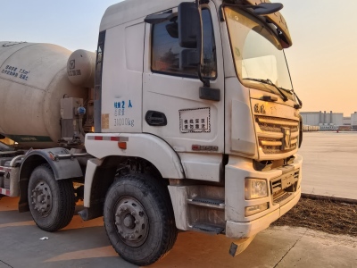 徐工G4805E攪拌車