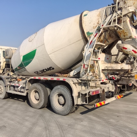 徐工G4805D搅拌车