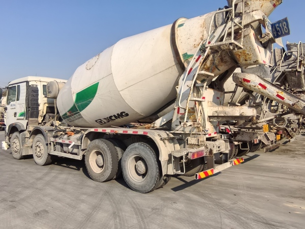 徐工G4805D攪拌車