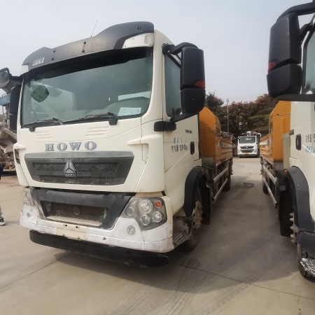 徐工HBC10018V混凝土车载泵