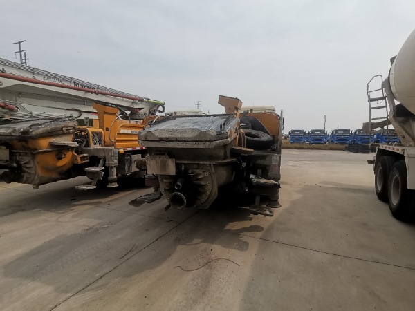 徐工HBC10018V混凝土車載泵