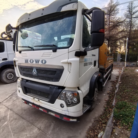 徐工HBC10018V混凝土车载泵