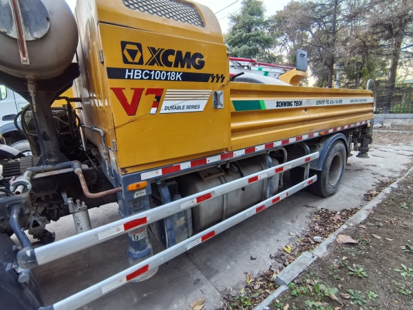 徐工HBC10018V混凝土車載泵