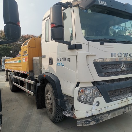 徐工HBC10018V混凝土车载泵