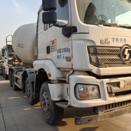 徐工G4805E搅拌车