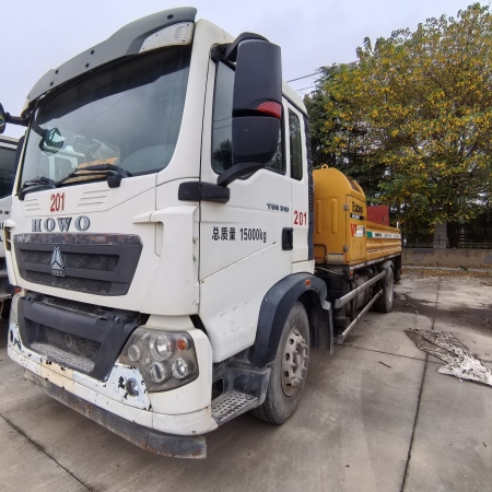 徐工HBC10020K混凝土车载泵