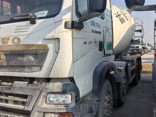 徐工G4805E攪拌車