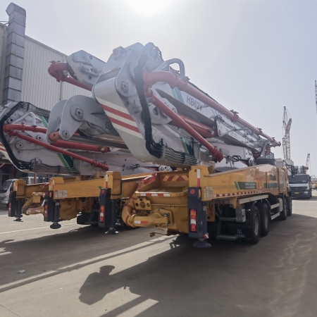 徐工HB62V泵车