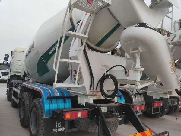 徐工G4804BII攪拌車