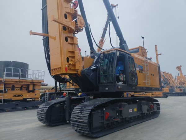 徐工XR450E旋挖鉆機(jī)