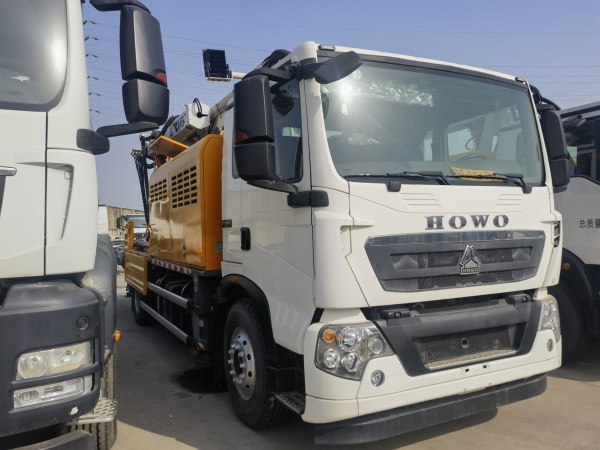 徐工HPC30V噴漿車