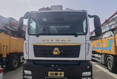 徐工HB62V泵車
