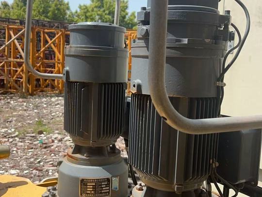 徐工XGT6015-8S1塔式起重机