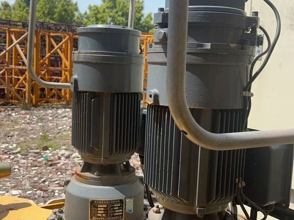 徐工XGT6015-8S1塔式起重机