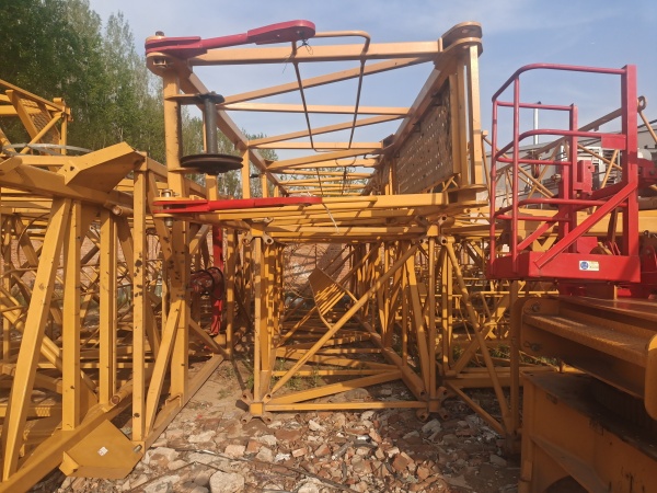 徐工XGT6515E-10S塔式起重机