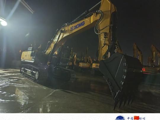 徐工XE500DK履带式挖掘机