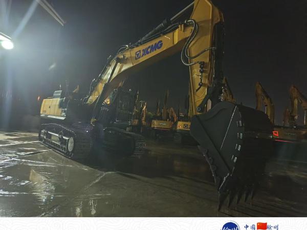 徐工XE500DK履带式挖掘机