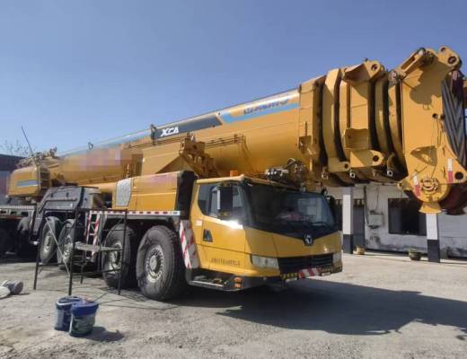 徐工XCA550全地面起重机