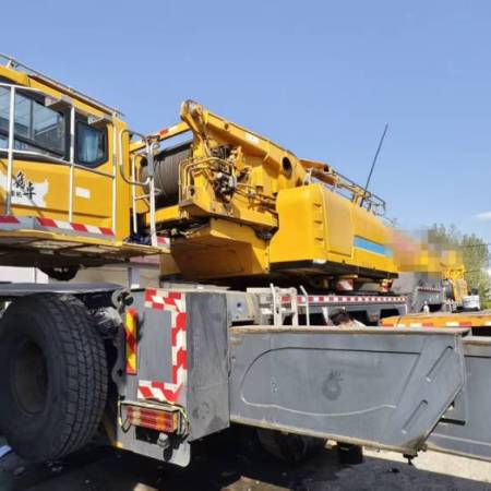 徐工XCA550全地面起重机