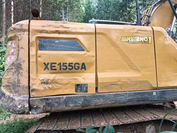 徐工XE155GA履带式挖掘机