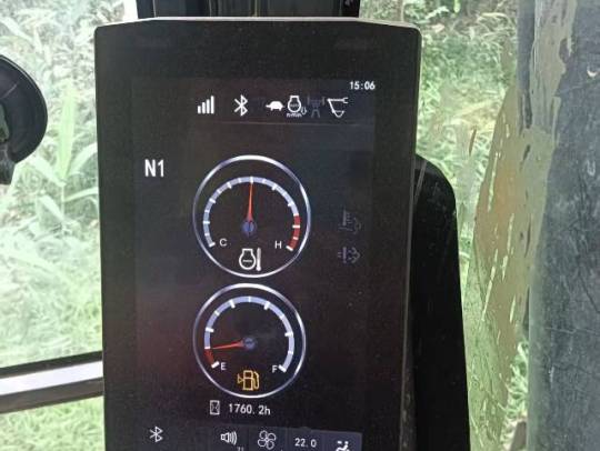 徐工XE155GA履带式挖掘机