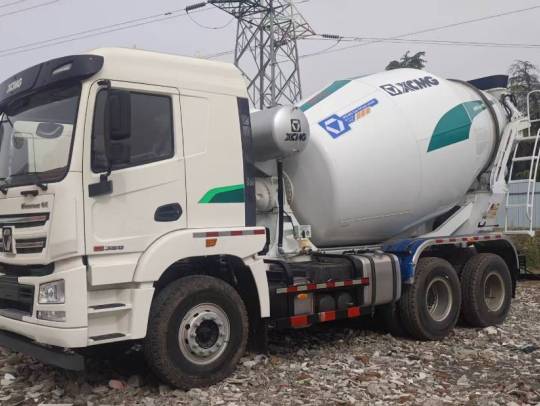 徐工G10V搅拌车
