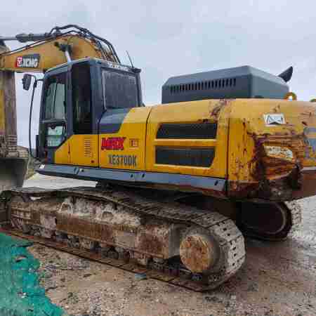 徐工XE335GK履带式挖掘机